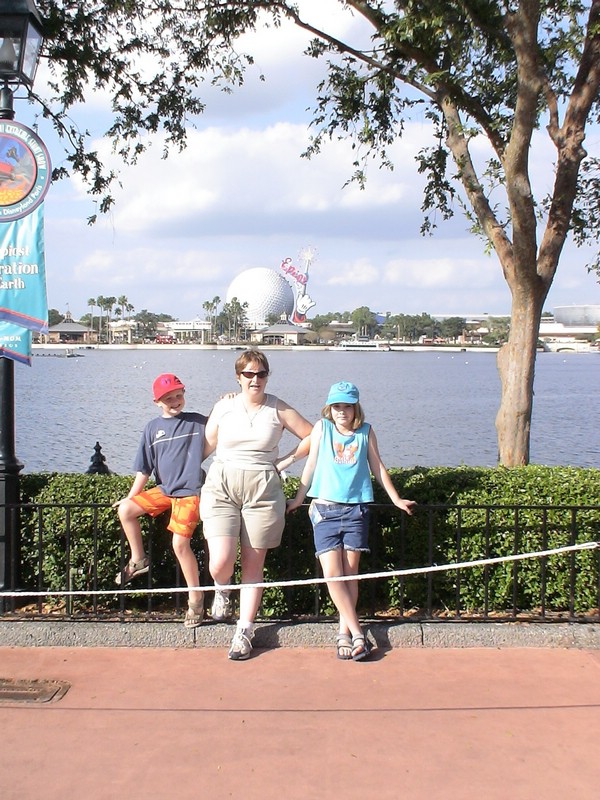 2005-11 James family trip to Florida 058.jpg